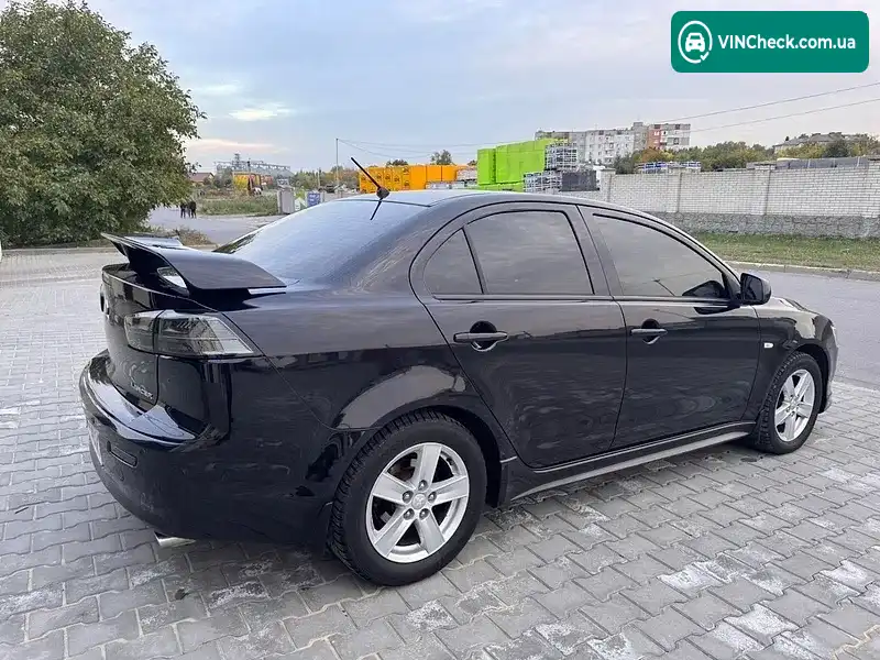 Mitsubishi Lancer 2008, фото з оголошення 2 з 18, VIN JMBSNCY4A8U012423