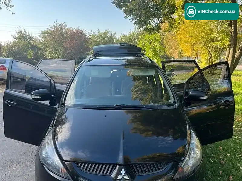 Mitsubishi Grandis 2004, фото з оголошення 1 з 16, VIN JMBLRNA4W4Z002845