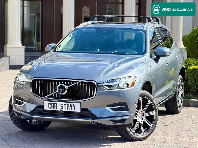 Volvo XC60 2018, фото з оголошення 1 з 20, VIN LYVBR0DL7KB236721