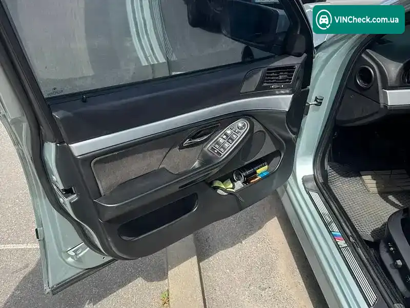 BMW 5 Series 1996, фото з оголошення 2 з 15, VIN WBADE21030BM82042