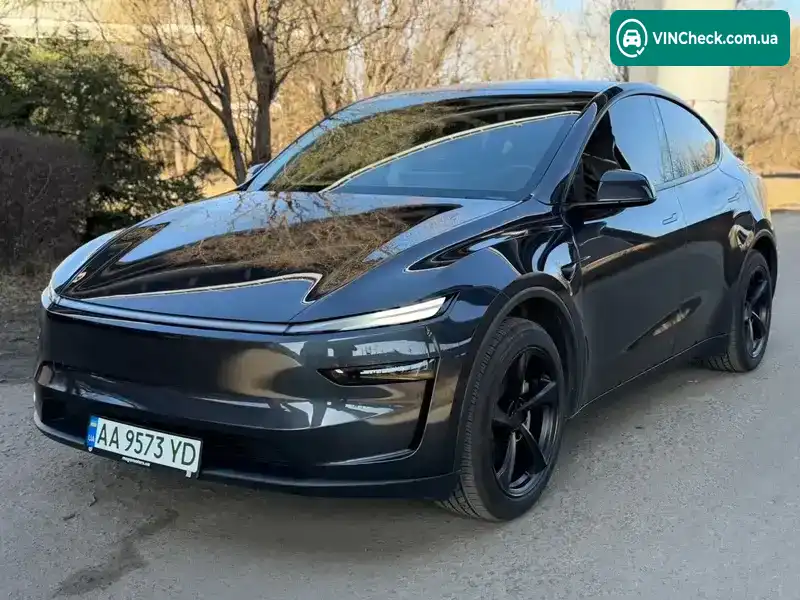 Tesla Model Y 2025, фото з оголошення 1 з 21, VIN 7SAYGDEE3TF338589
