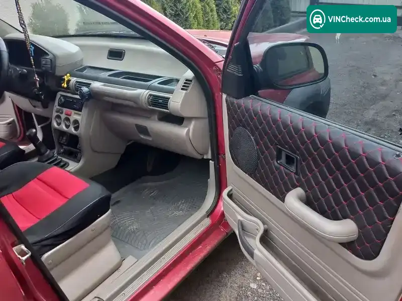 Land Rover Freelander 1999, фото з оголошення 2 з 14, VIN SALLNABB7XA693257