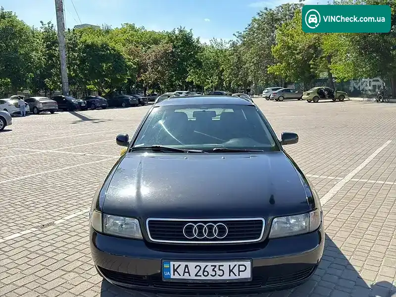 Audi A4 1997, фото з оголошення 1 з 20, VIN WAUZZZ8DZWA104069
