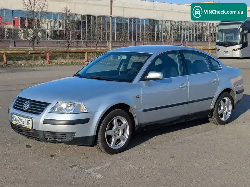 Volkswagen Passat 2000, фото з оголошення 2 з 19, VIN WVWZZZ3BZ1P062641