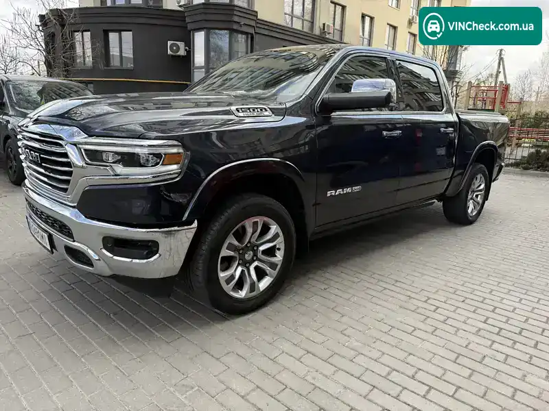 Ram 1500 2018, фото з оголошення 2 з 21, VIN 1C6SRFKT2KN642838
