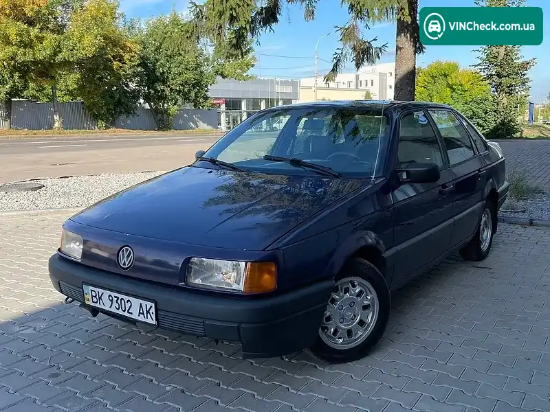Volkswagen Passat 1991, фото з оголошення 1 з 10, VIN WVWZZZ31ZMB305593