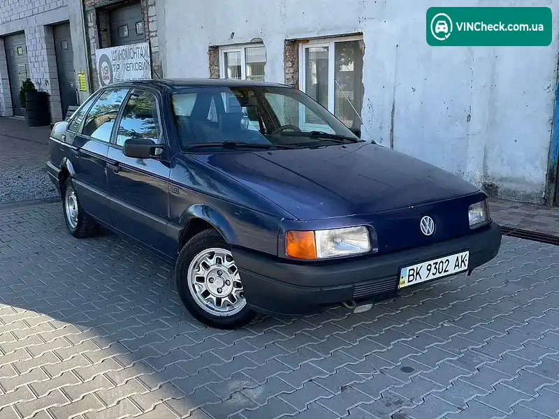 Volkswagen Passat 1991, фото з оголошення 2 з 10, VIN WVWZZZ31ZMB305593