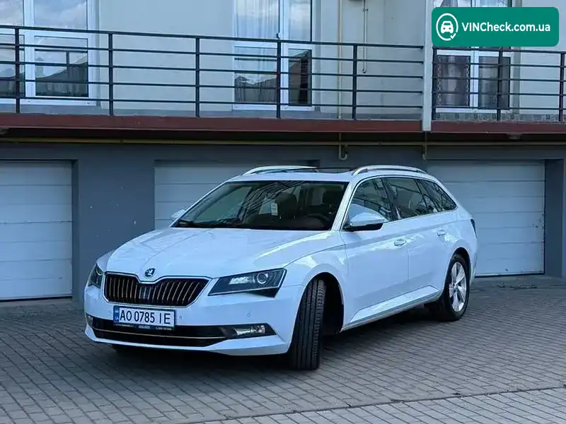 Skoda Superb 2018, фото з оголошення 2 з 20, VIN TMBJG9NP7J7597781
