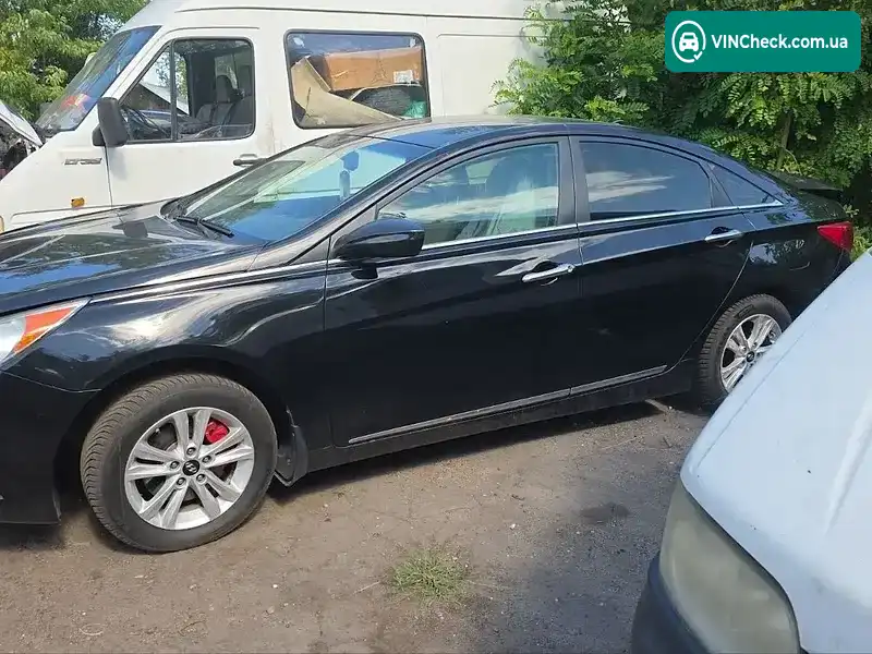 Hyundai Sonata 2011, фото з оголошення 2 з 8, VIN 5NPEB4AC2CH354402
