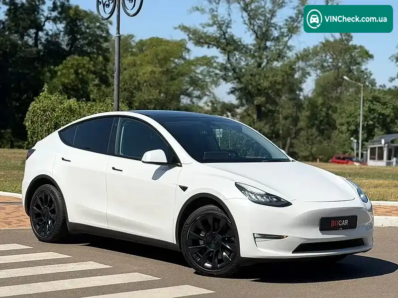 Tesla Model Y 2023, фото з оголошення 1 з 20, VIN 7SAYGDEE4PA059512
