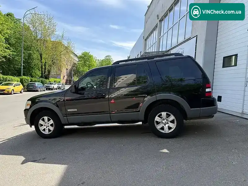 Ford Explorer 2005, фото з оголошення 2 з 14, VIN 1FMEU73E66ZA12793