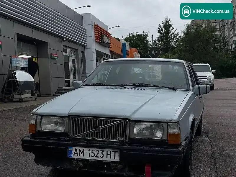 Volvo 740 1986, фото з оголошення 2 з 7, VIN YV1744833G2066915