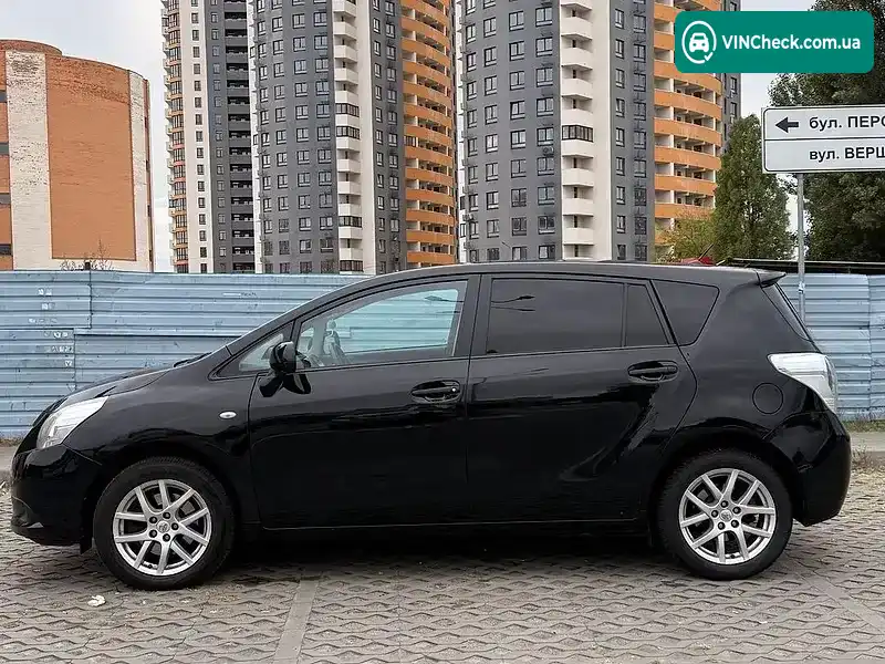 Toyota Verso 2009, фото з оголошення 2 з 20, VIN NMTDB26R40R004058