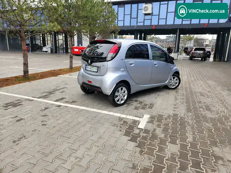 Peugeot iOn 2011, фото з оголошення 1 з 8, VIN VF31NZKZZCU800597