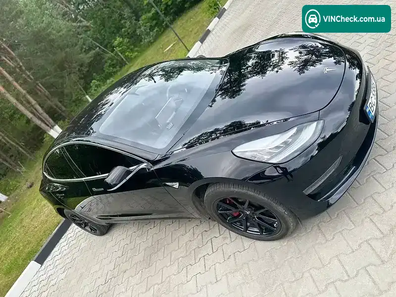 Tesla Model 3 2018, фото з оголошення 2 з 20, VIN 5YJ3E1EB8JF103314
