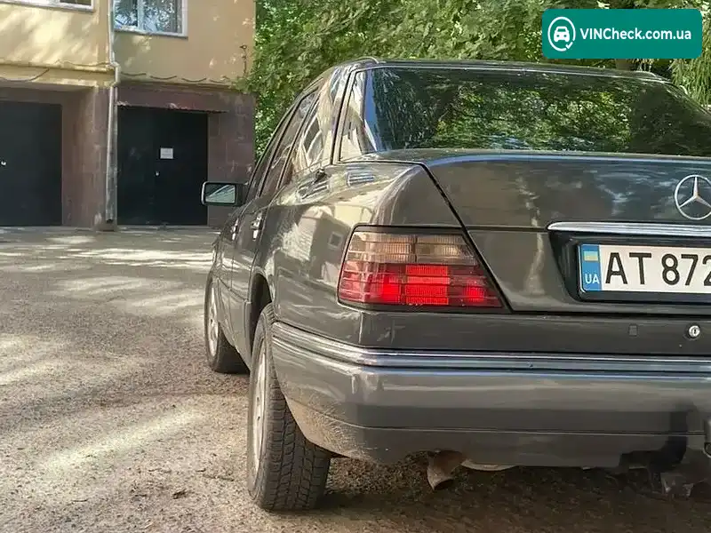 Mercedes-Benz E-Class 1994, фото з оголошення 2 з 9, VIN WDB1241261J061906