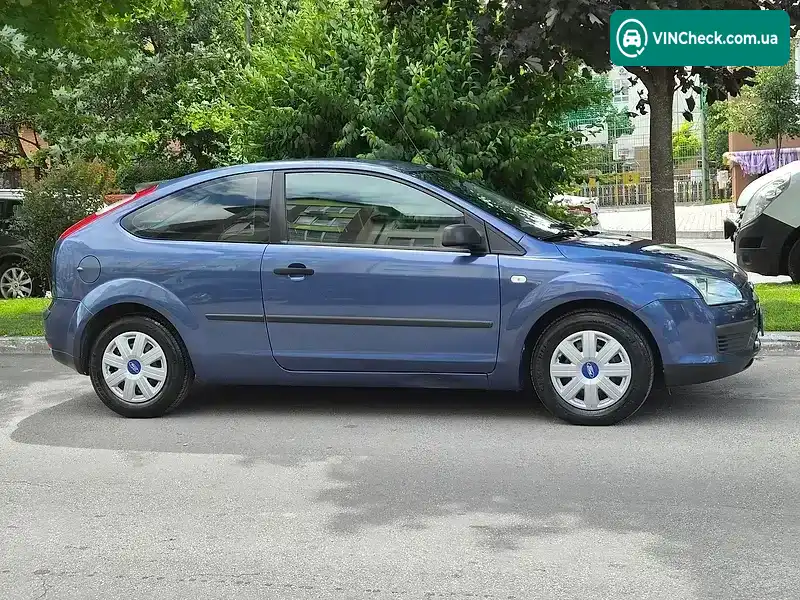 Ford Focus 2005, фото з оголошення 2 з 19, VIN WF03XXGCD35A50412