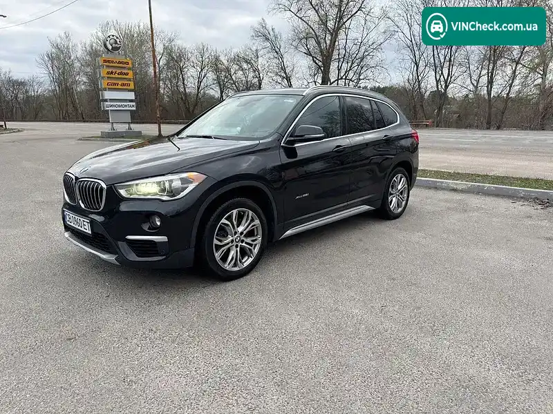 BMW X1 2017, фото з оголошення 1 з 12, VIN WBXHT3C36H5F82160