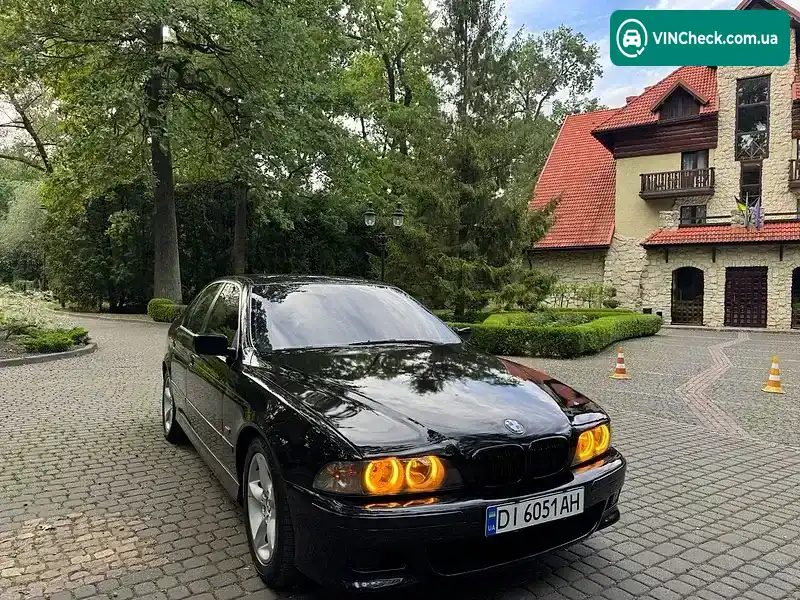 BMW 5 Series 2001, фото з оголошення 2 з 20, VIN WBADT21090GZ06655