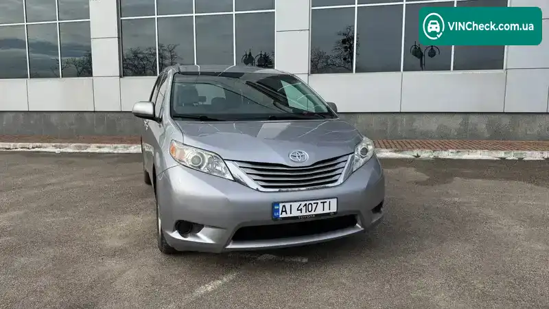 Toyota Sienna 2016, фото з оголошення 1 з 21, VIN 5TDKZ3DC9HS788676