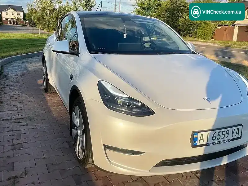 Tesla Model Y 2024, фото з оголошення 1 з 20, VIN 7SAYGDEE4RF076039
