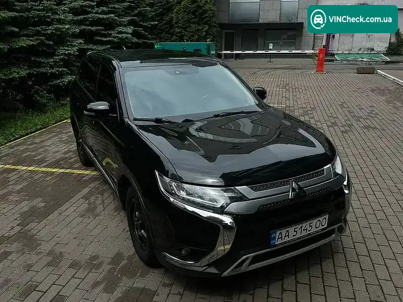 Mitsubishi Outlander 2019, фото з оголошення 1 з 18, VIN JMBXTGF2WLJ000183
