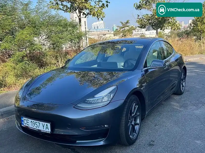 Tesla Model 3 2018, фото з оголошення 1 з 18, VIN 5YJ3E1EB5JF170159