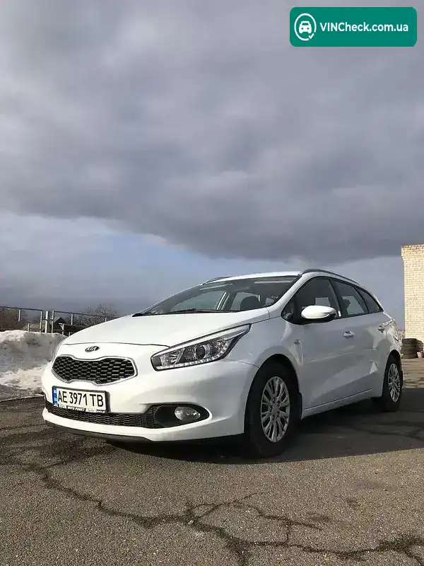 Kia Ceed 2015, фото з оголошення 1 з 20, VIN U5YHM816AFL142176
