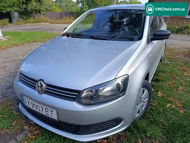 Volkswagen Polo 2012, фото з оголошення 1 з 8, VIN XW8ZZZ61ZDG035647