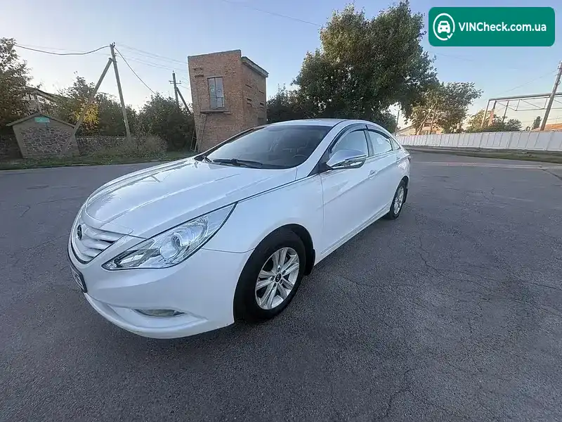 Hyundai Sonata 2011, фото з оголошення 2 з 19, VIN KMHEB41BACA304533