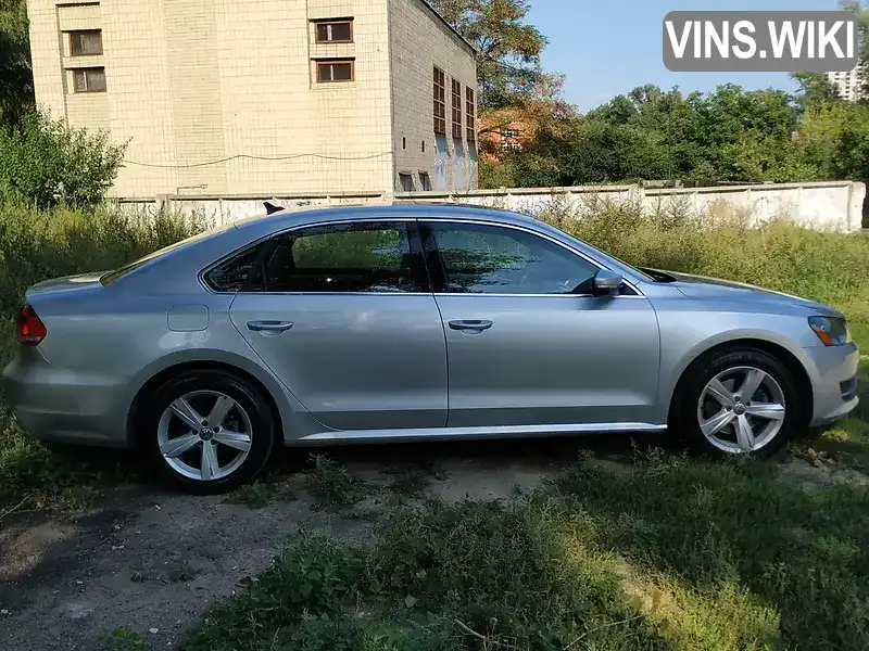 Volkswagen Passat 2012, фото з оголошення 2 з 20, VIN 1VWBP7A35DC056393