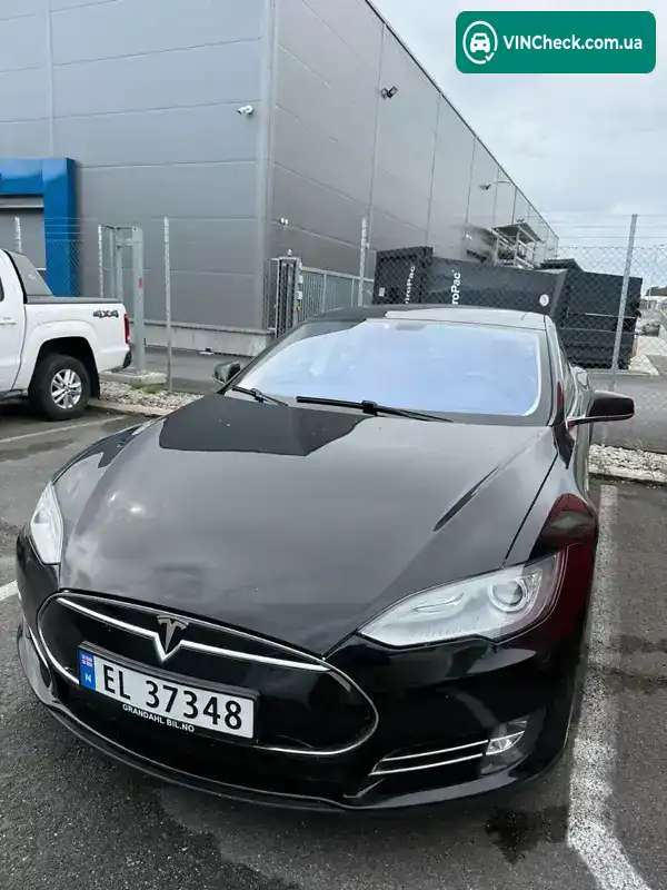 Tesla Model S 2014, фото з оголошення 2 з 16, VIN 5YJSA3H1XEFP32035