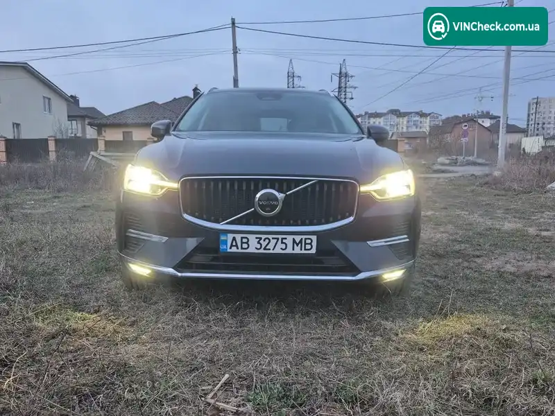 Volvo XC60 2023, фото з оголошення 1 з 20, VIN YV4L12RN6P1389037