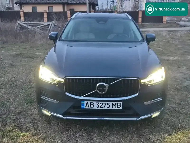 Volvo XC60 2023, фото з оголошення 2 з 20, VIN YV4L12RN6P1389037