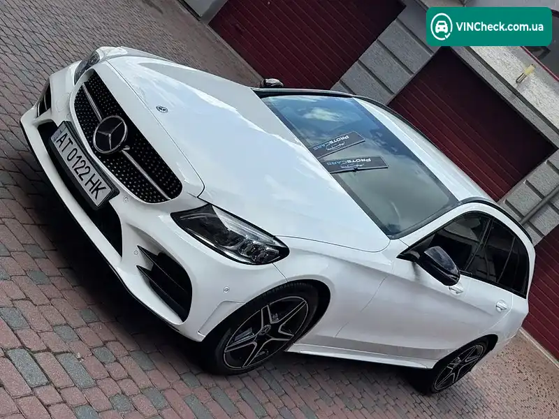 Mercedes-Benz C-Class 2018, фото з оголошення 1 з 20, VIN WDD2052111F827196