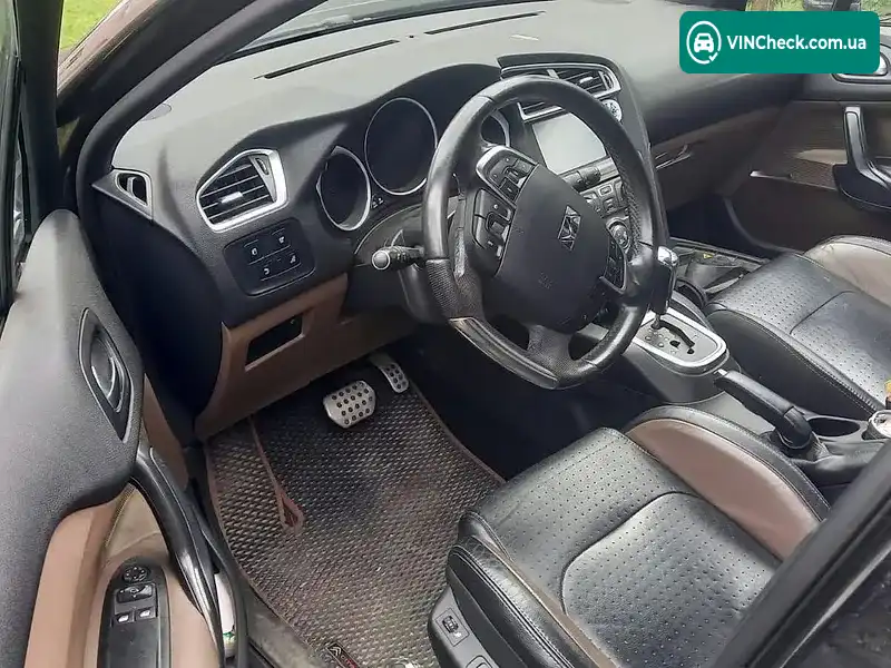 Citroen DS4 2012, фото з оголошення 1 з 5, VIN VF7NX5FEACY602003