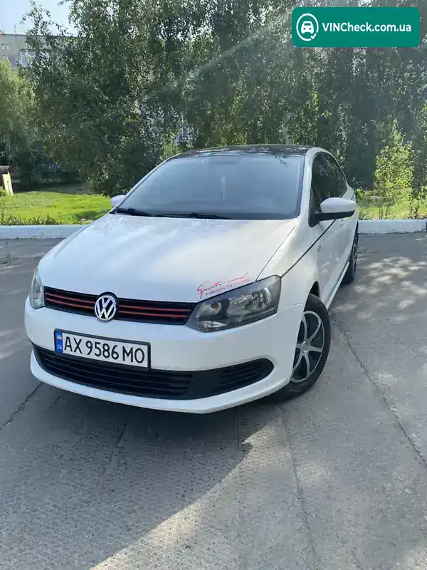 Volkswagen Polo 2013, фото з оголошення 1 з 15, VIN XW8ZZZ61ZDG060974