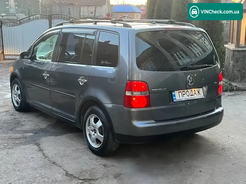 Volkswagen Touran 2004, фото з оголошення 1 з 20, VIN WVGZZZ1TZ5W074925