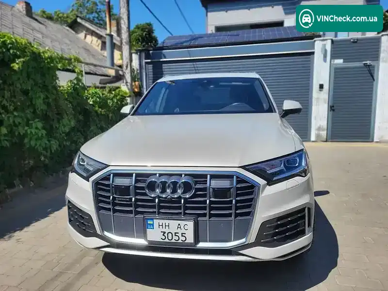 Audi Q7 2021, фото з оголошення, VIN WA1LXAF79MD029329