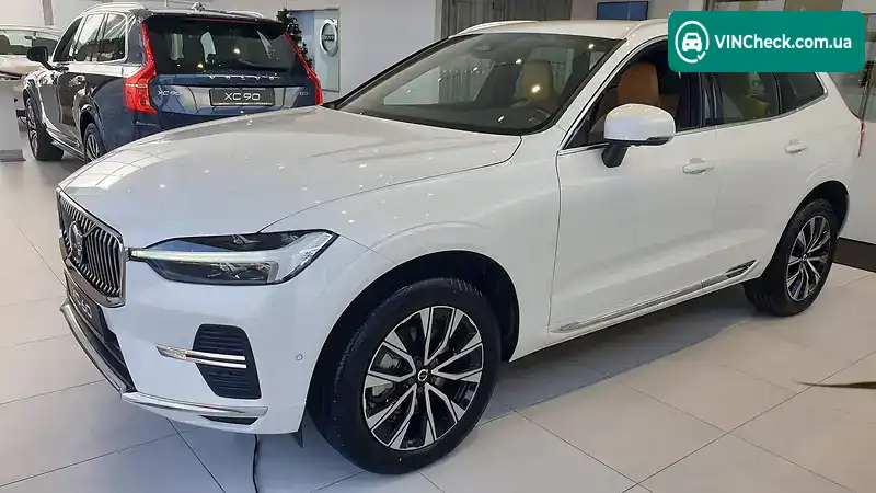 Volvo XC60 2022, фото з оголошення 1 з 20, VIN YV1UZK2V6P1295180