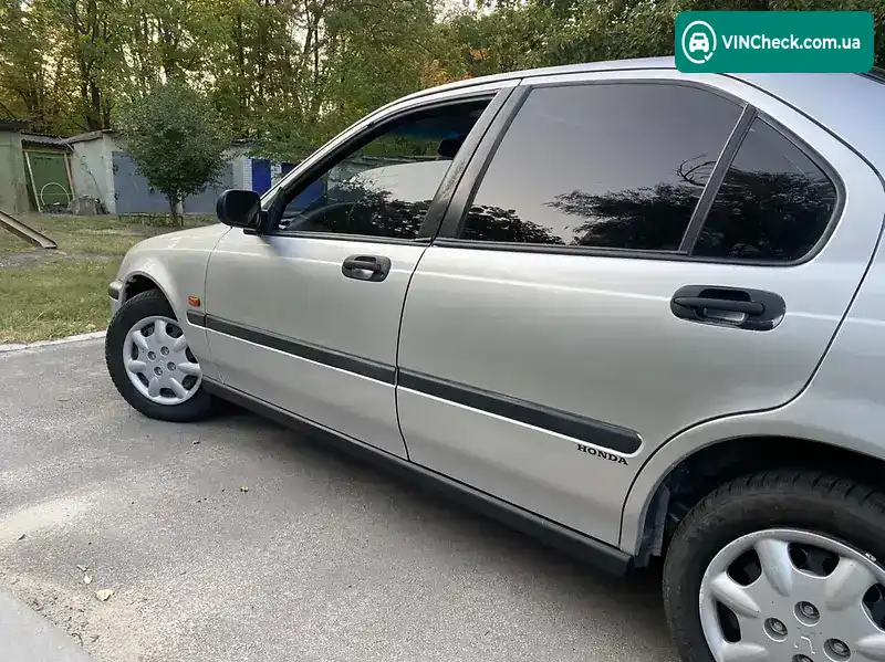 Honda Civic 1997, фото з оголошення 1 з 9, VIN SHHMB27300U011424