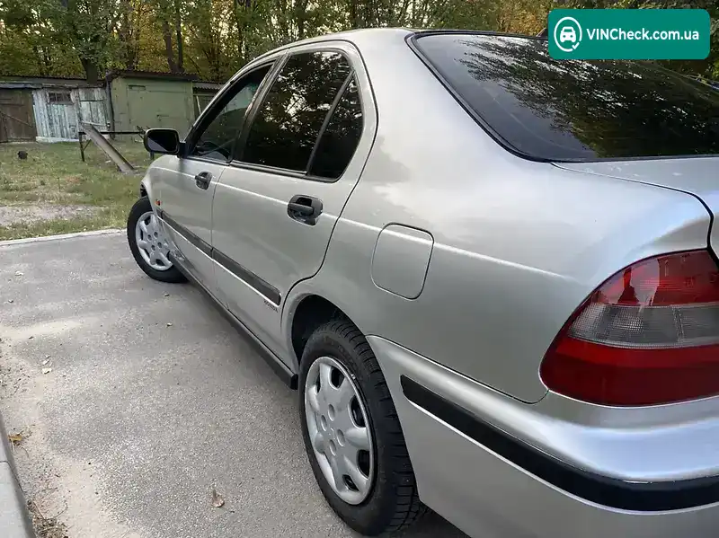 Honda Civic 1997, фото з оголошення 2 з 9, VIN SHHMB27300U011424