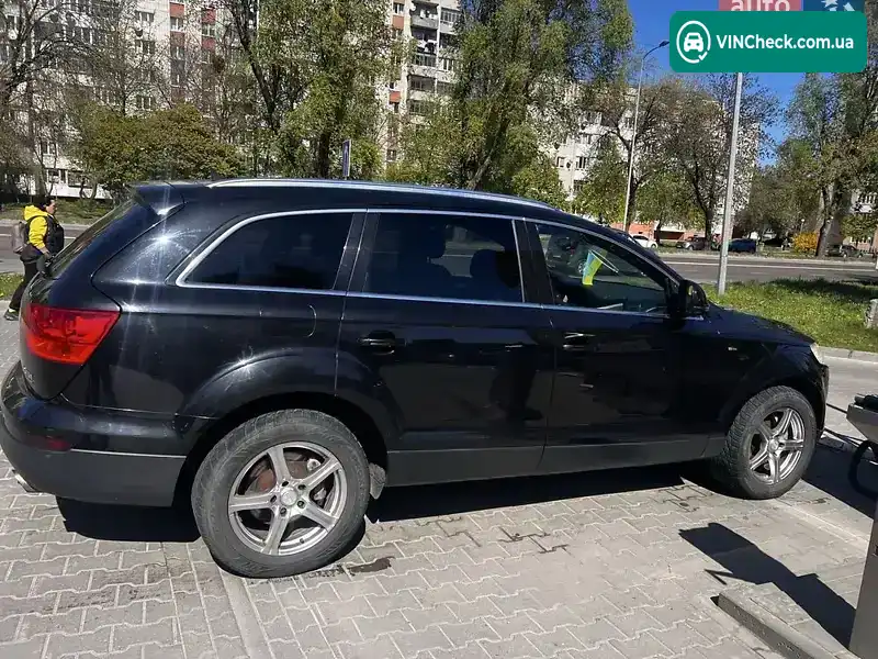 Audi Q7 2008, фото з оголошення 2 з 16, VIN WAUZZZ4L39D017836