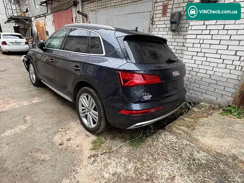 Audi Q5 2019, фото з оголошення 2 з 8, VIN WA1BNAFY1K2048489