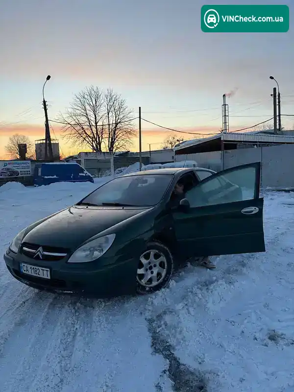 Citroen C5 2001, фото з оголошення 1 з 9, VIN VF7DCRFNE76017462
