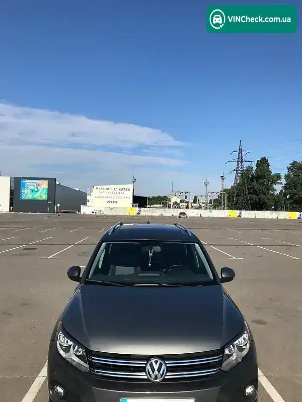 Volkswagen Tiguan 2014, фото з оголошення 2 з 14, VIN WVGAV7AXXFW507399