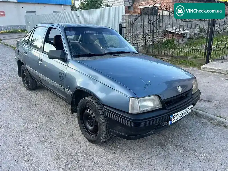 Opel Kadett 1986, фото з оголошення 2 з 3, VIN W0L000049G2680393