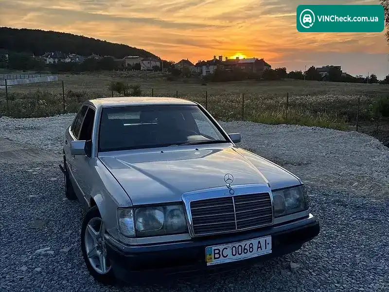 Mercedes-Benz E-Class 1992, фото з оголошення 1 з 7, VIN WDB1240261B368387