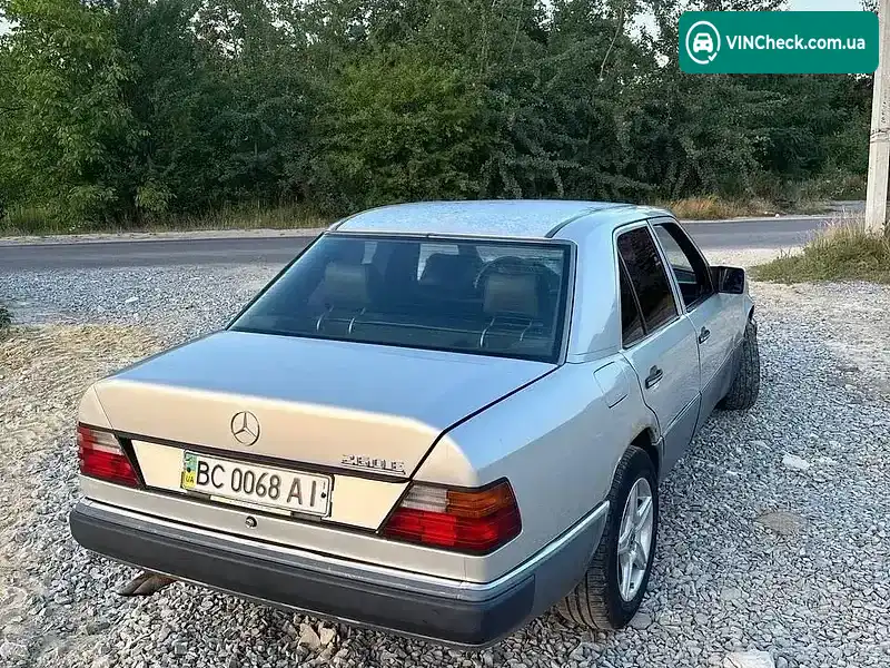Mercedes-Benz E-Class 1992, фото з оголошення 2 з 7, VIN WDB1240261B368387