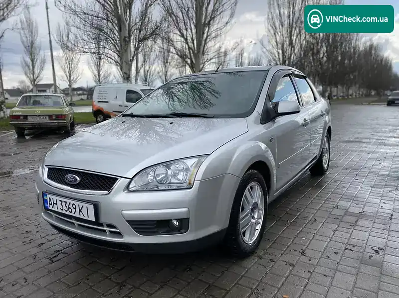Ford Focus 2006, фото з оголошення, VIN WF04XXWPD46A88878